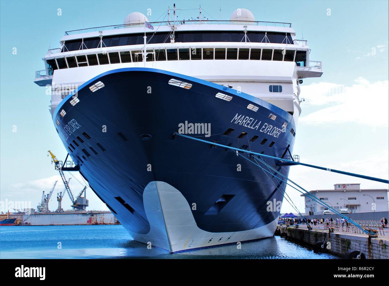 Palermo, Sizilien, Italien - 22. Oktober 2018: Die marella Explorer TUI Kreuzfahrtschiff im Hafen von Palermo angedockt. Stockfoto