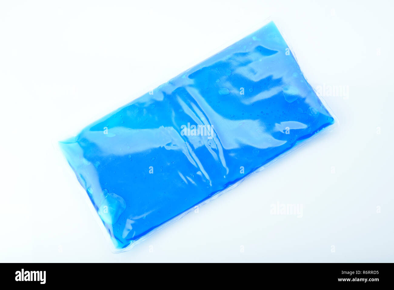 Gesundheit: Blick von oben auf die Blue Ice Pack isoliert auf weißem Hintergrund Stockfoto