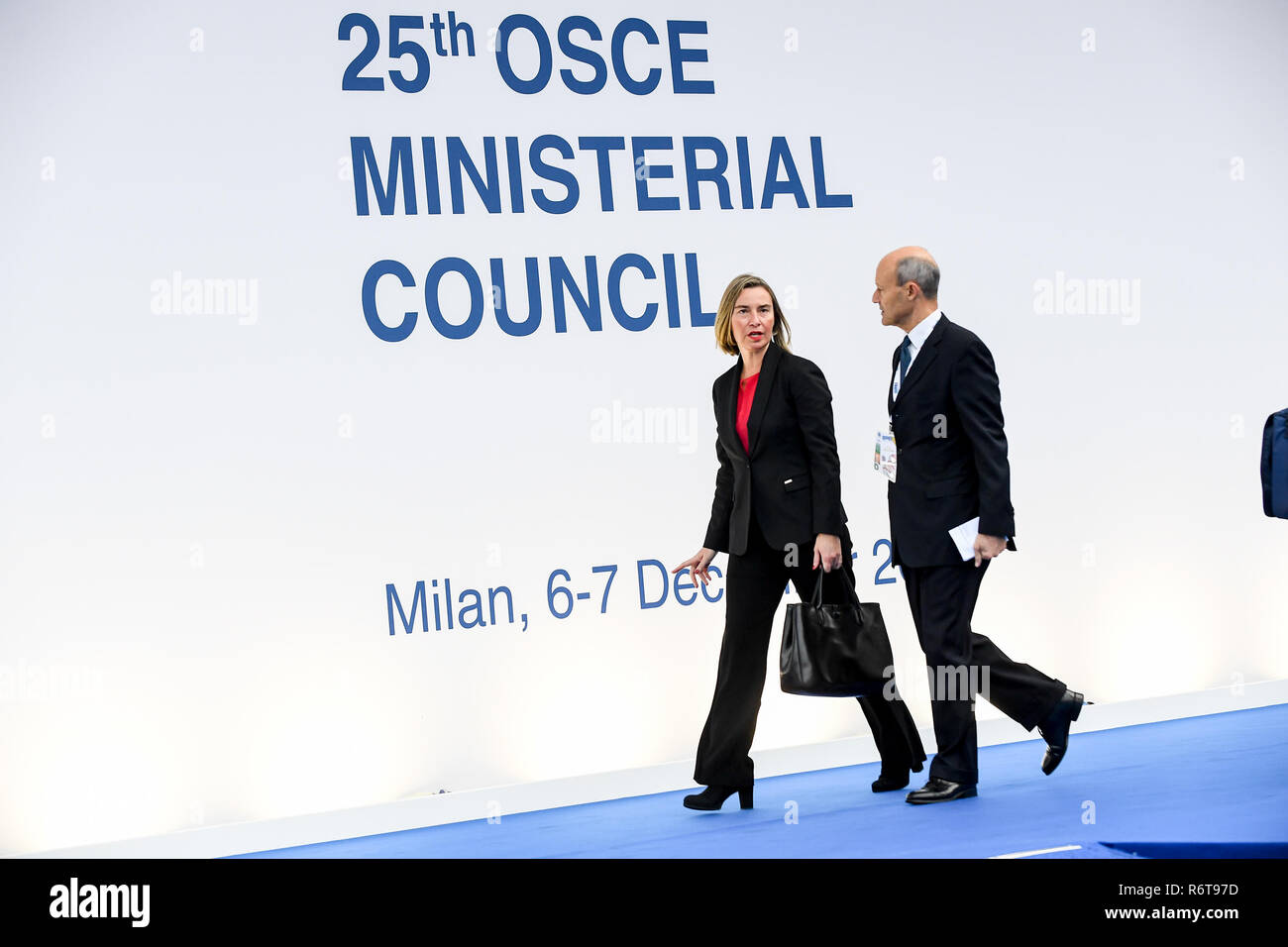 Foto LaPresse - Claudio Furlan 05/12/2018 Milano (Mi) Cronaca Apertura del Consiglio Ministeriale Dell&#x2019;Organizzazione Pro &#xa0; LA SICUREZZA e la cooperazione in Europa OSZE Nella Foto: Federica Mogherini ministro esteri Unione Europea Foto Lapresse - Claudio Furlan 05/12/2018 Milano (MI) Nachrichten OSZE-Eröffnung In der Pic: Federica Mogherini Hohe Vertreterin der Union für auswärtige Angelegenheiten Stockfoto