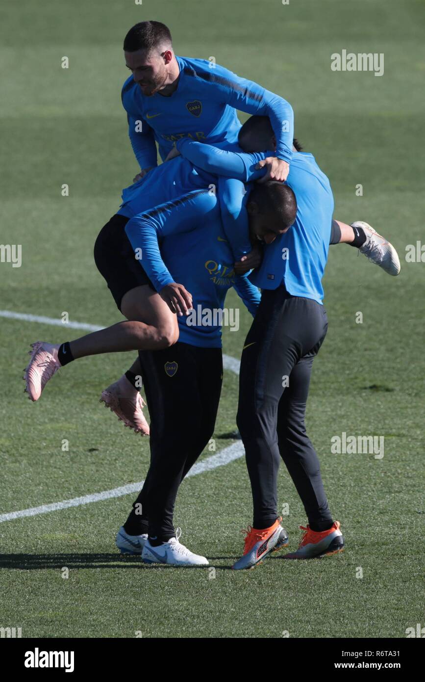 Boca Juniors Training Session in Las Rozas, Madrid. 12.06.2018. (Foto: Juan Carlos Rojas/Cordon drücken). Guillermo Barros Schelott Trainer SesiÃ³n de entranamiento Del Boca Juniors en Las instalaciones de la FederaciÃ³n Española de FÃºtbol de zlas Rozas, Madrid. 06/12/2016. (Foto: Juan Carlos Rojas/Cordon Cordon Drücken Drücken) Stockfoto