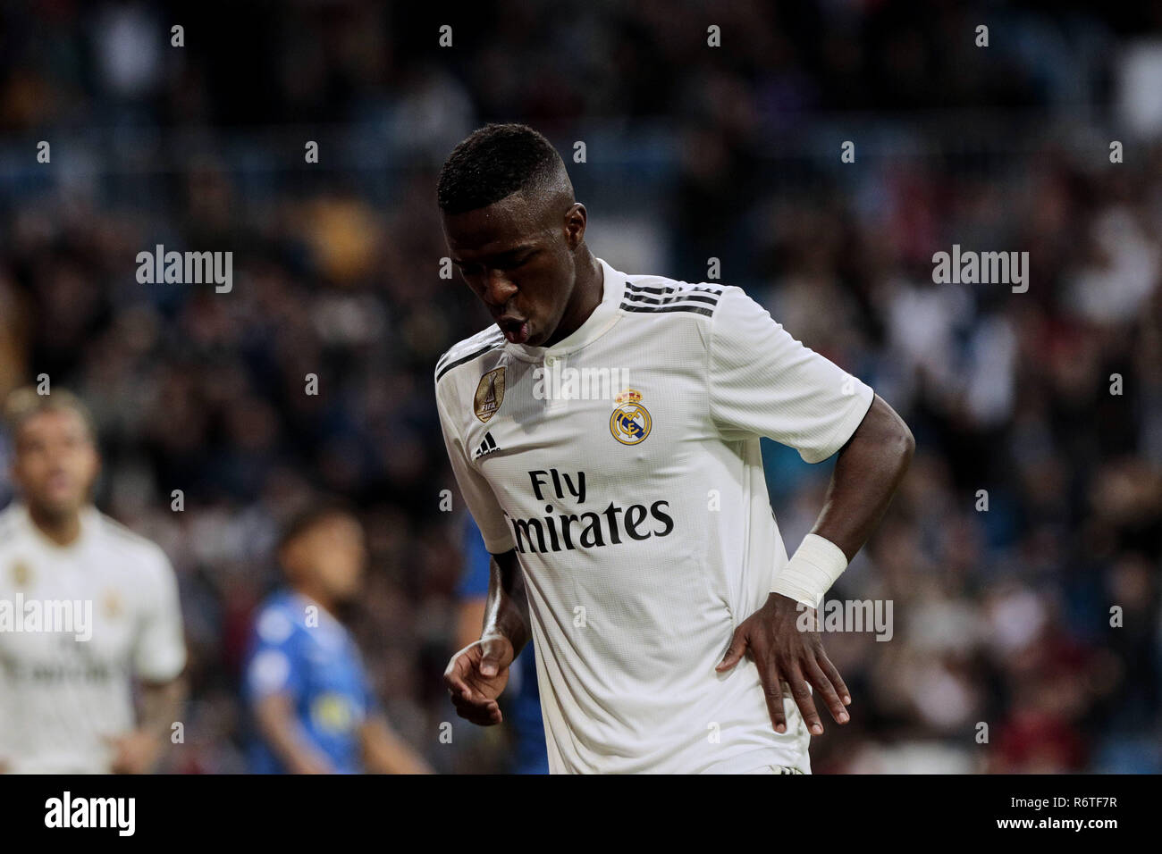 Madrid, Spanien. 6. Dezember 2018. von Real Madrid Vinicius Jr gesehen feiern ein Ziel während der Copa del Rey Match zwischen Real Madrid und UD Melilla im Santiago Bernabeu in Madrid. Credit: LEGAN S. Mace/SOPA Images/ZUMA Draht/Alamy leben Nachrichten Stockfoto