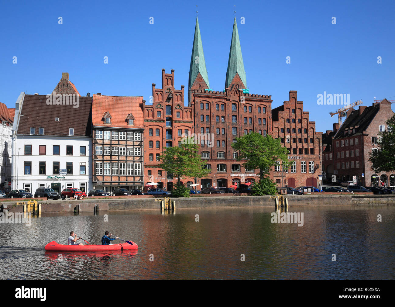 Canoe-Tour an der Untertrave, Lübeck, Luebeck, Schleswig-Holstein, Deutschland, Europa Stockfoto