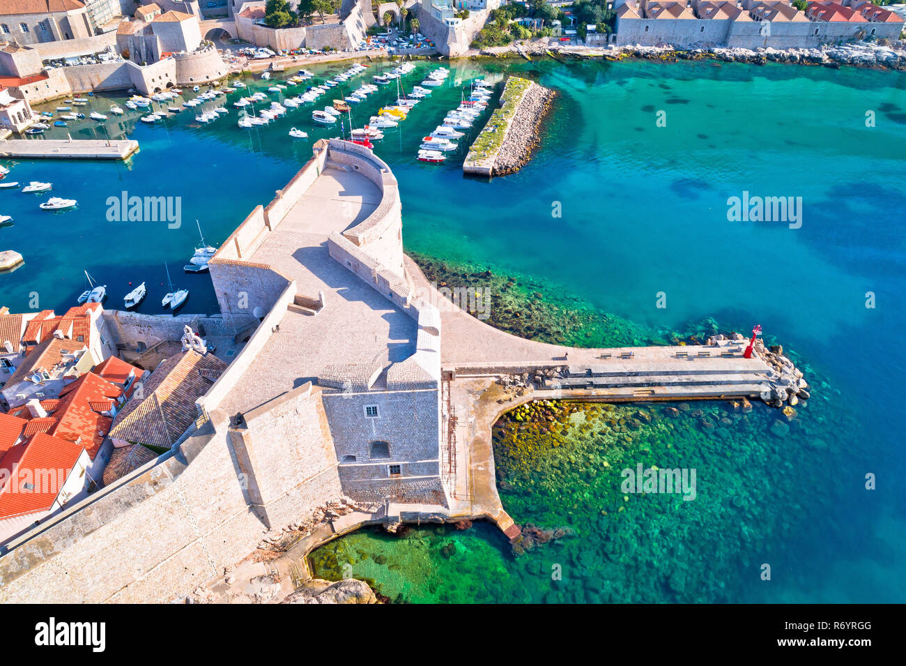 Dubrovnik Hafen und starke Verteidigung Wände Luftaufnahme Stockfoto