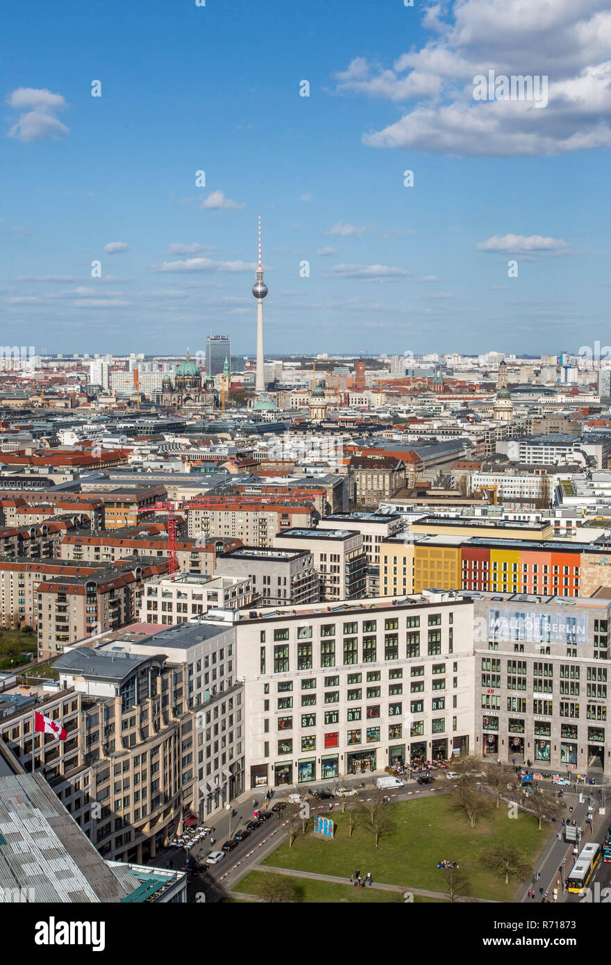Stadtbild von Berlin-Mitte, Fernsehturm, Leipziger Platz vor, Berlin, Deutschland Stockfoto