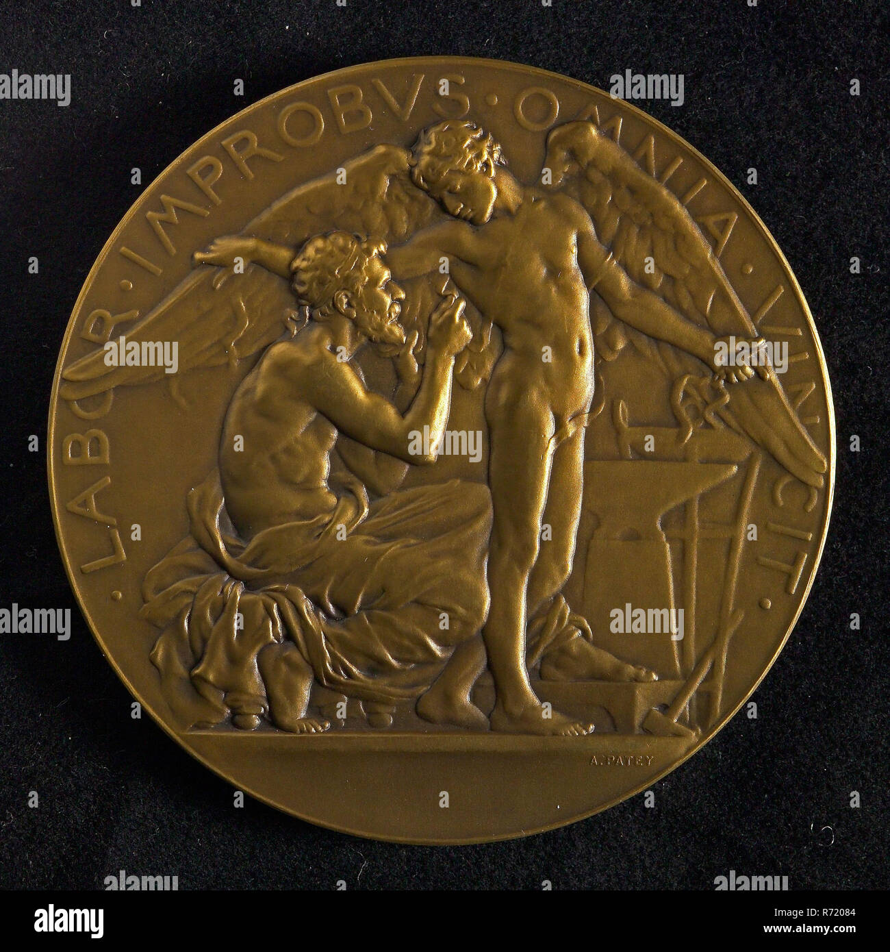 Daedalus hängt an Fotos und Bildmaterial in hoher Auflösung Alamy