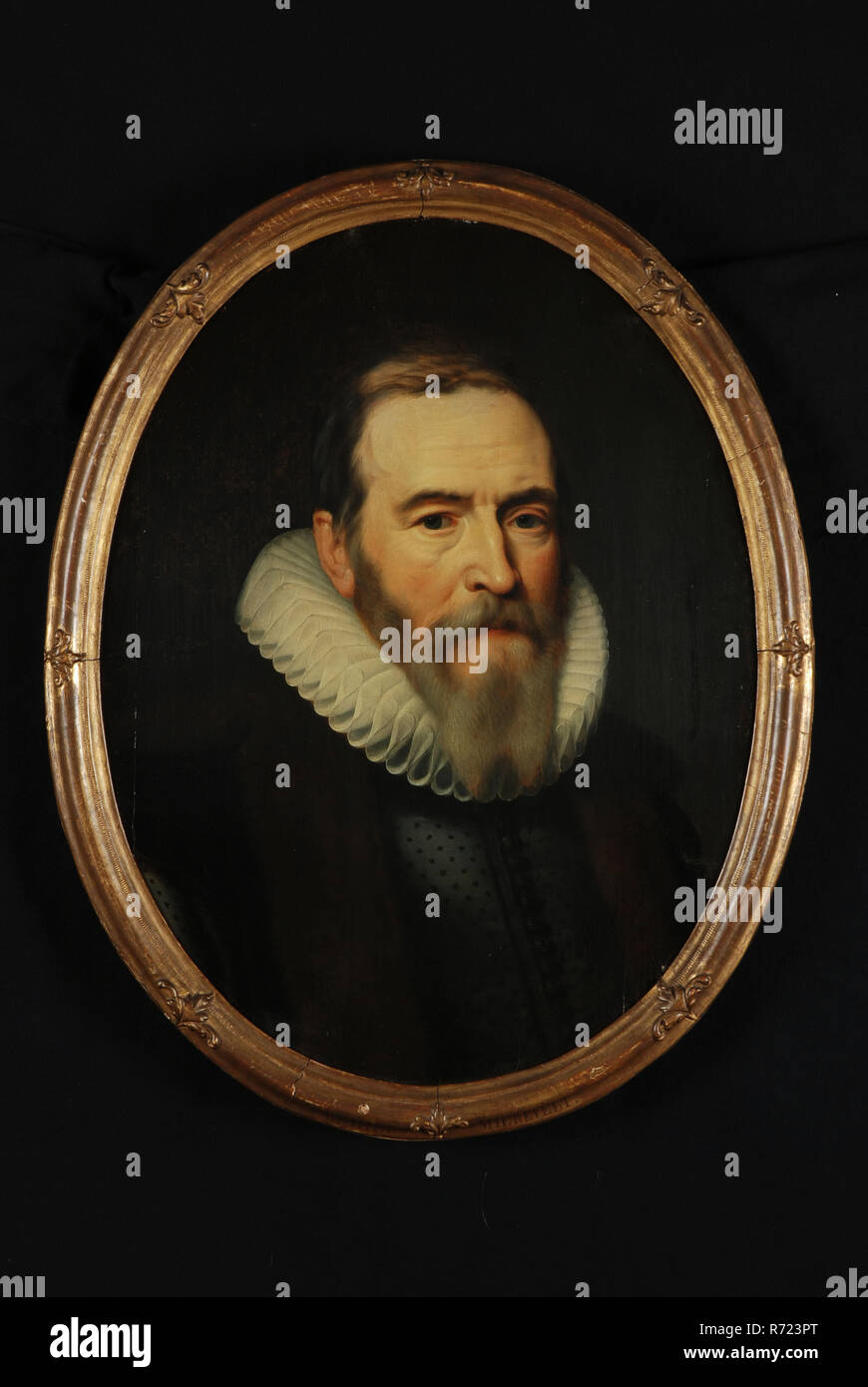 Kopieren nach: Michiel Jansz. van, Portrait von Johan van Oldenbarnevelt, Portrait Malerei visuelles Material Holz Öl, stehend rechteckigen Portrait von Mann, Johan van Oldenbarnevelt versicherten: von Rotterdam Rat Mitglied der Holland Borstbeeld in Medaillon auf Sockel nach rechts. Bart Mühlstein Kragen wambuis bont Johan van Oldenbarnevelt pensionaris Rotterdam Stockfoto