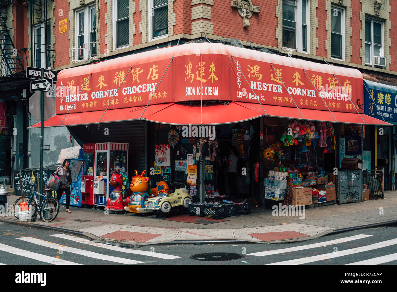 Hester Ecke Lebensmittelgeschäft, in Chinatown, Manhattan, New York City Stockfoto