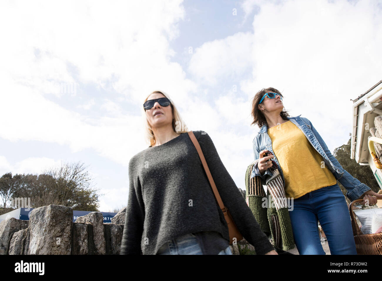 Schwestern auf outing Stockfoto