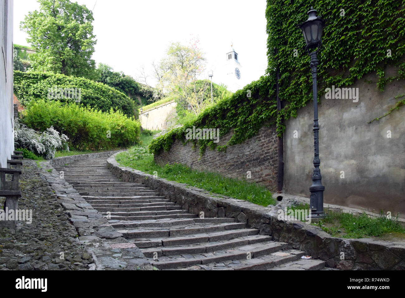 Treppe zur Festung in Novi Sad, Serbien. Stockfoto
