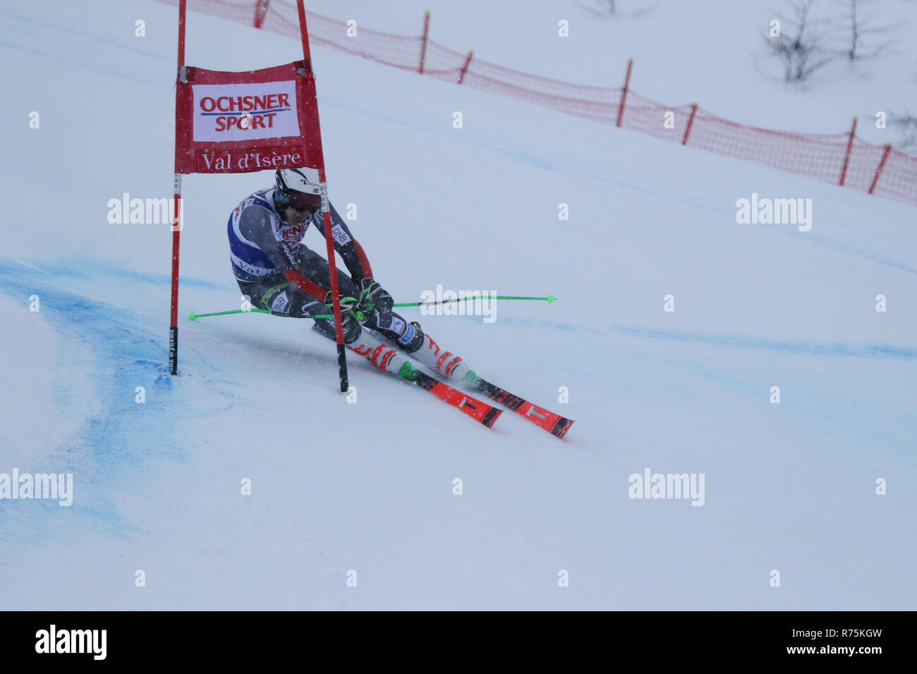 Val d'Isere, Frankreich, 08. Dezember 2018. FIS Ski World Cup. Henrik Kristoffersen 4. nach dem 1. Durchlauf 2. in Val d'Isere Credit: Fabrizio Malisan/Alamy Leben Nachrichten beendet Stockfoto