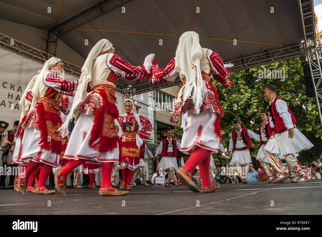 PLOVDIV, Bulgarien - August 06, 2015 - 21 - St internationale Folklore ...