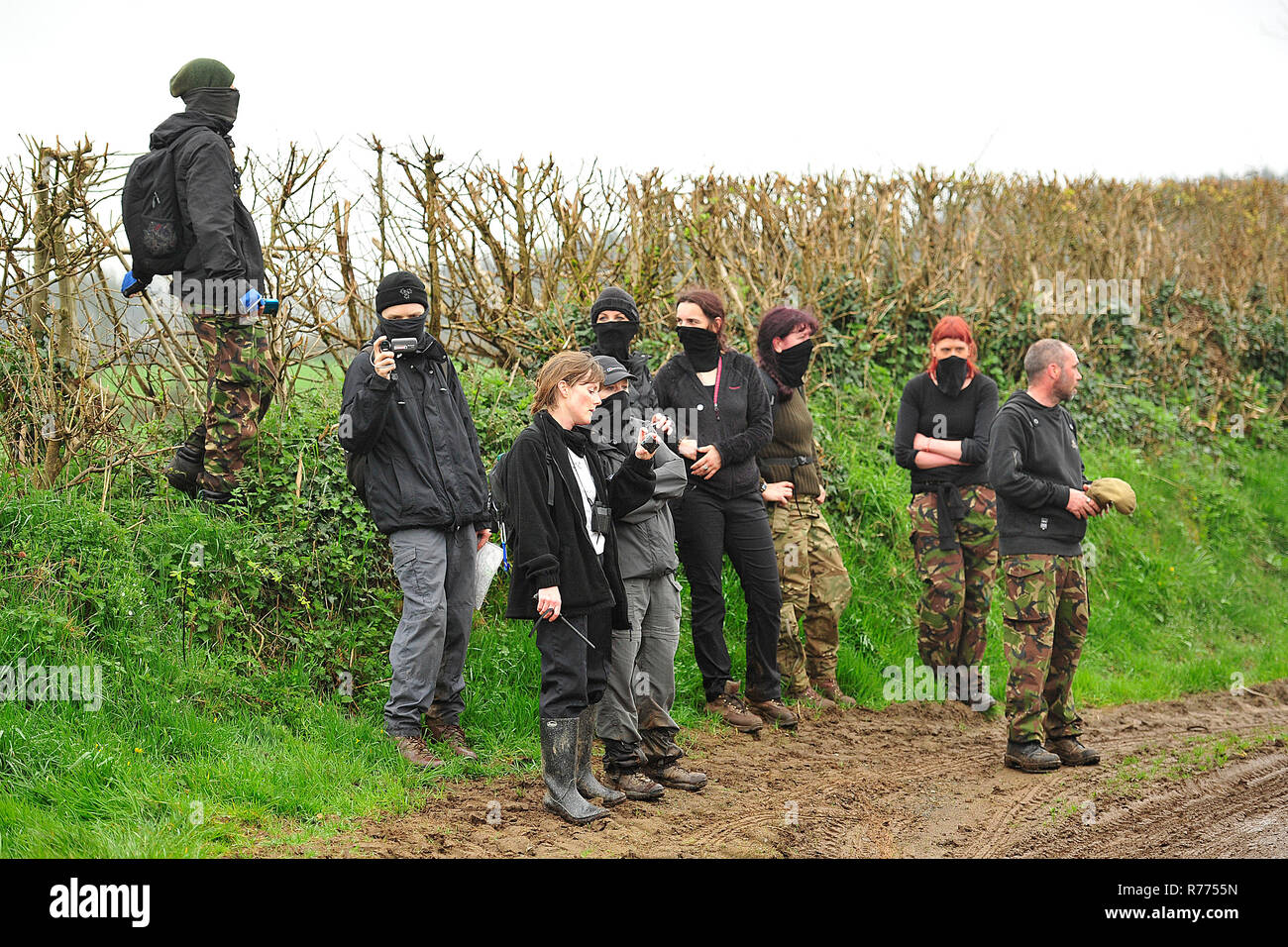 Jagd saboteure Bildaufnahmen und protestieren gegen die Jagd Stockfoto