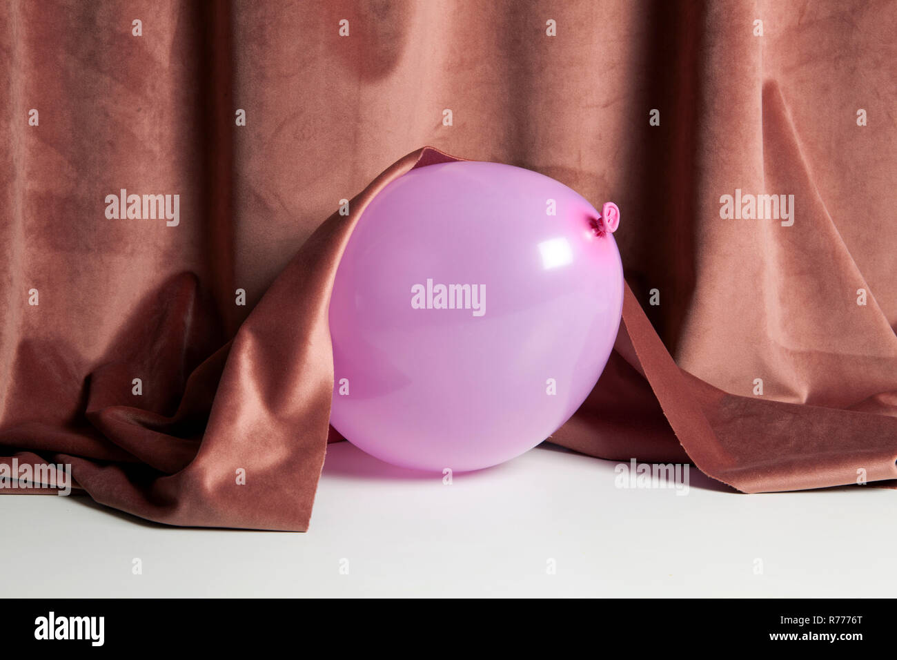 Bunte velvet pink Balloon Stockfoto