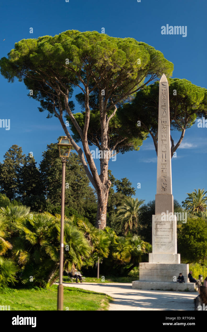Villa Torlonia, Nomentana Straße, Rom, Italien, Europa Stockfoto