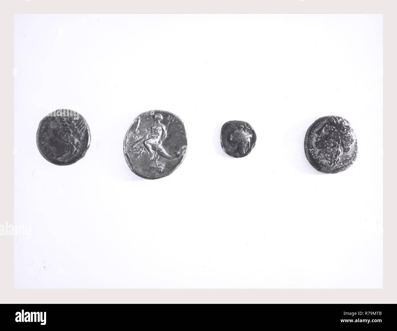 Latium Frosinone Casamari Museo Archeologico, das ist mein Italien, die italienische Land der Geschichte, Post-mittelalterliche Malerei auf Leinwand, Gemälde auf Holz, Holz- Kirche Möbel Verwaltungsrat Abbazia di Casamari dieser Datensatz ist für die Pinakothek, die Teil des Museo Archeologico, in der Abtei von Casamari untergebracht. Stockfoto