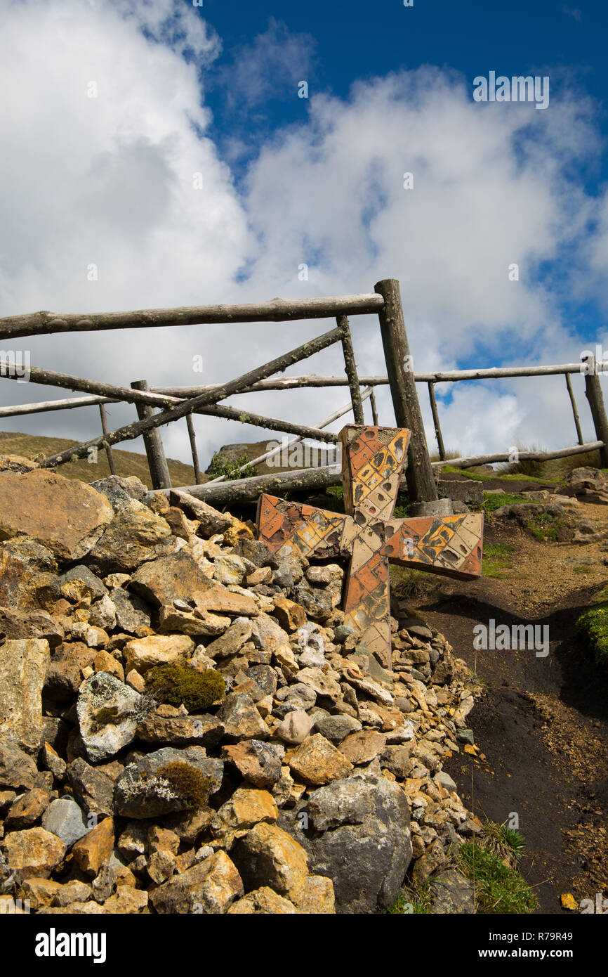 Zur Abwehr von bösen Geistern bei hohen Pass von Cajas Nationalpark, Ecuador, 2018 Stockfoto