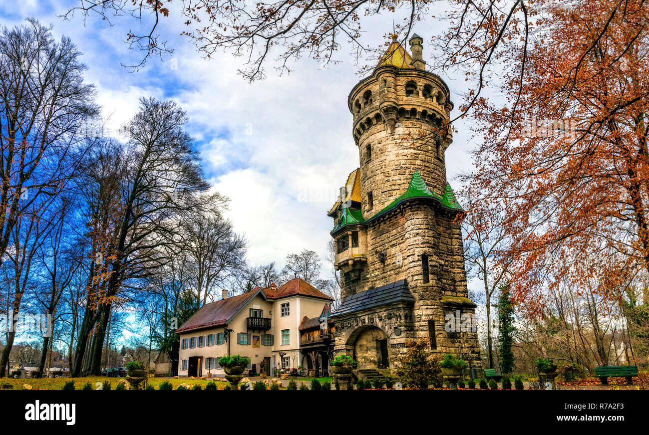 Beeindruckenden mittelalterlichen Turm in Landsberg am Lech, Bayern, Deutschland. Stockfoto