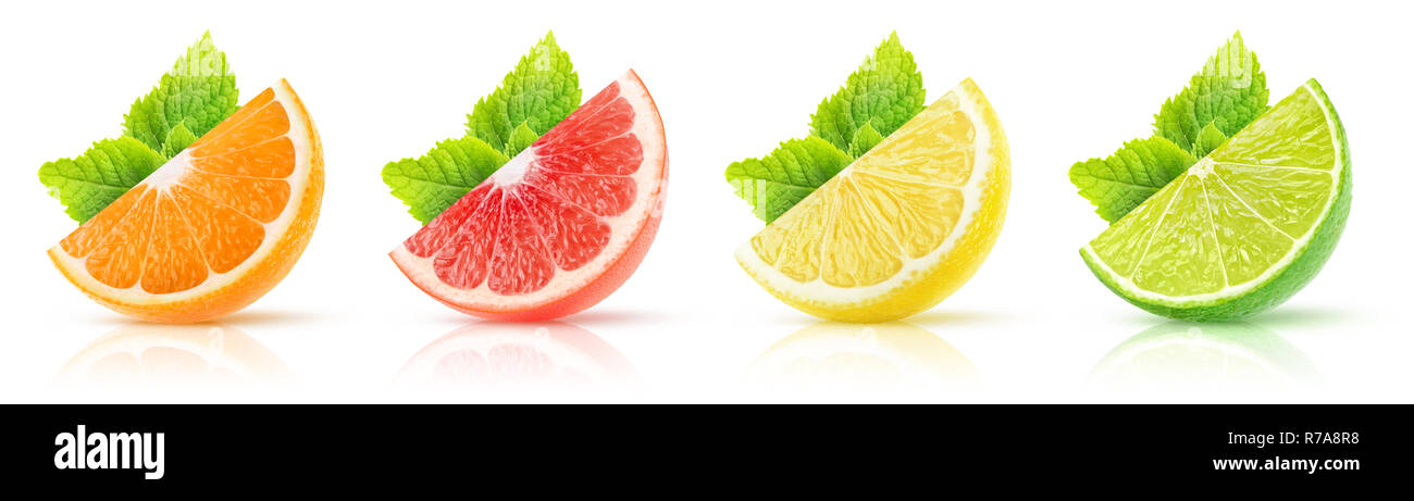Zitrusfrüchte Sammlung isoliert. Keile von Orange, Pink Grapefruit, Zitrone und Limette mit Minze auf weißem Hintergrund mit Freistellungspfad Stockfoto