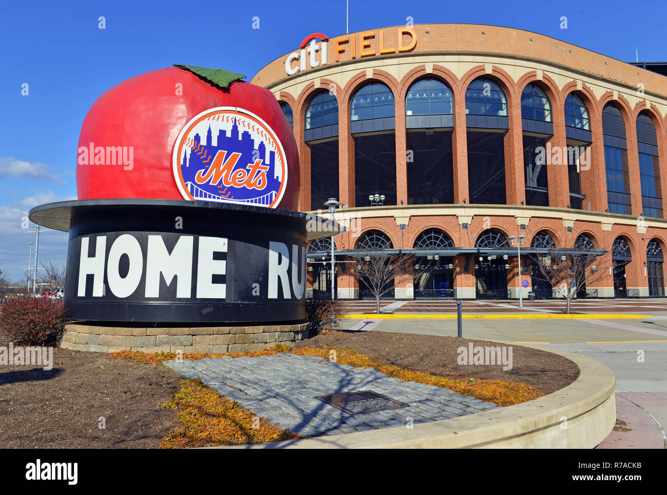 Citi Field, der Heimat der New York Mets Baseball Team und beliebte Attraktion für Touristen und Anwohner eine Kugel Spiel in der Saison zu beobachten. Stockfoto