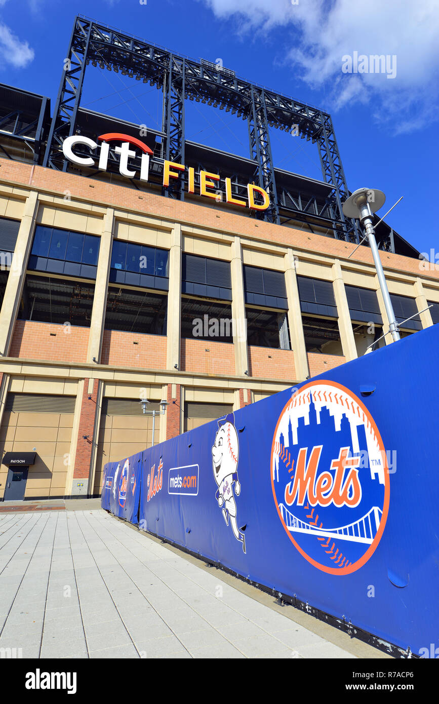 Citi Field, der Heimat der New York Mets Baseball Team und beliebte Attraktion für Touristen und Anwohner eine Kugel Spiel in der Saison zu beobachten. Stockfoto