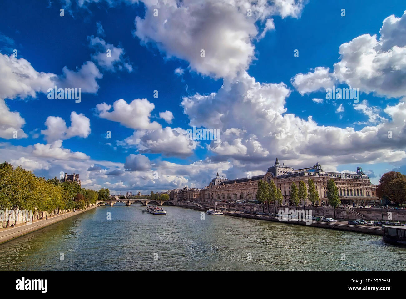 Seine in Paris im Herbst Stockfoto