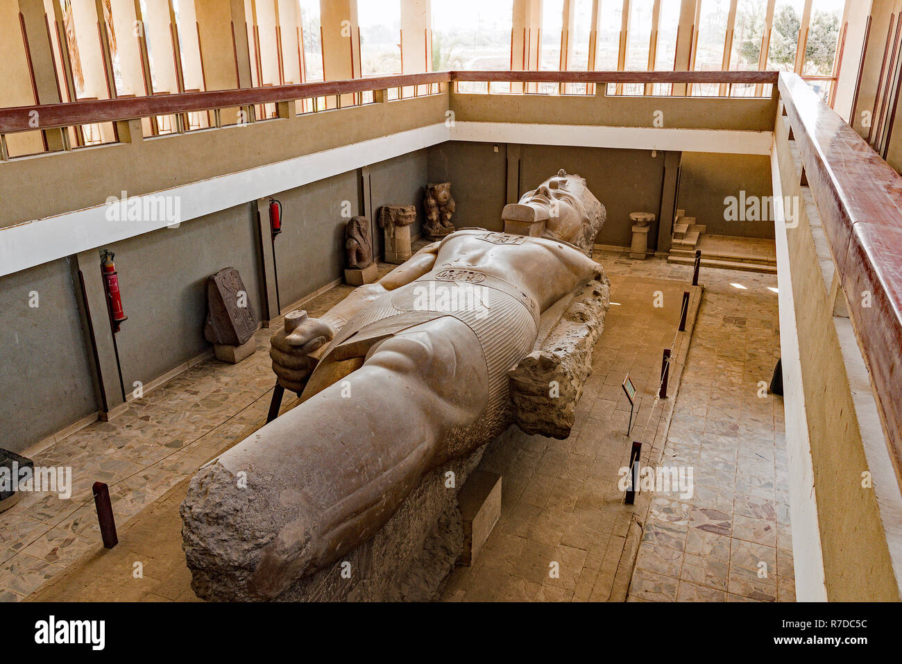 Statue von Ramses II. in Memphis, Ägypten Stockfoto