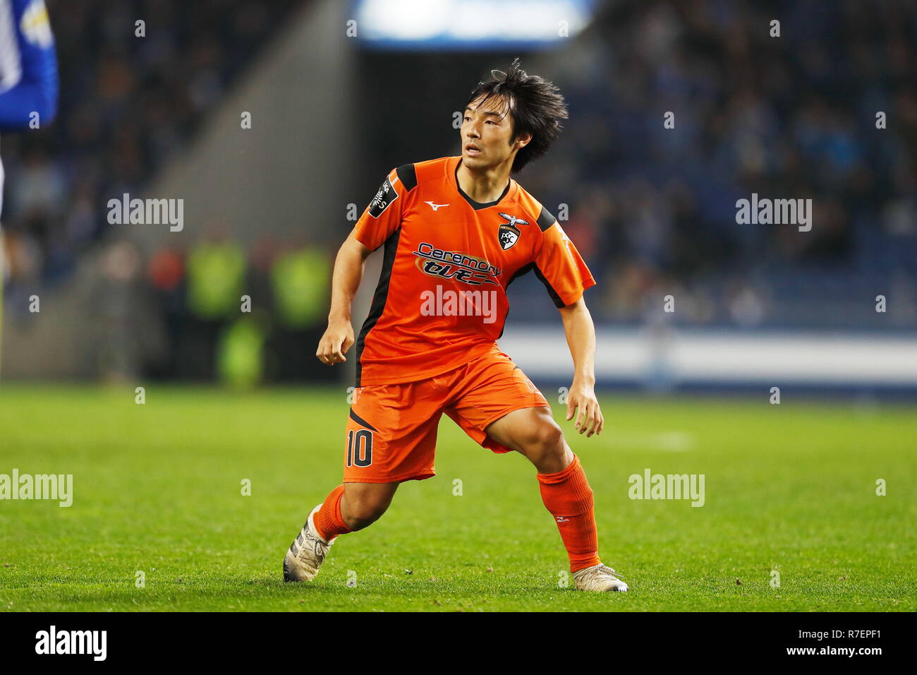 Porto, Portugal. 7 Dez, 2018. Shoya Nakajima (portimonense) Fußball: Portugal "Liga NOS' Match zwischen dem FC Porto 4-1 Portimonense SC im Estadio Dragao in Porto, Portugal. Credit: mutsu Kawamori/LBA/Alamy leben Nachrichten Stockfoto