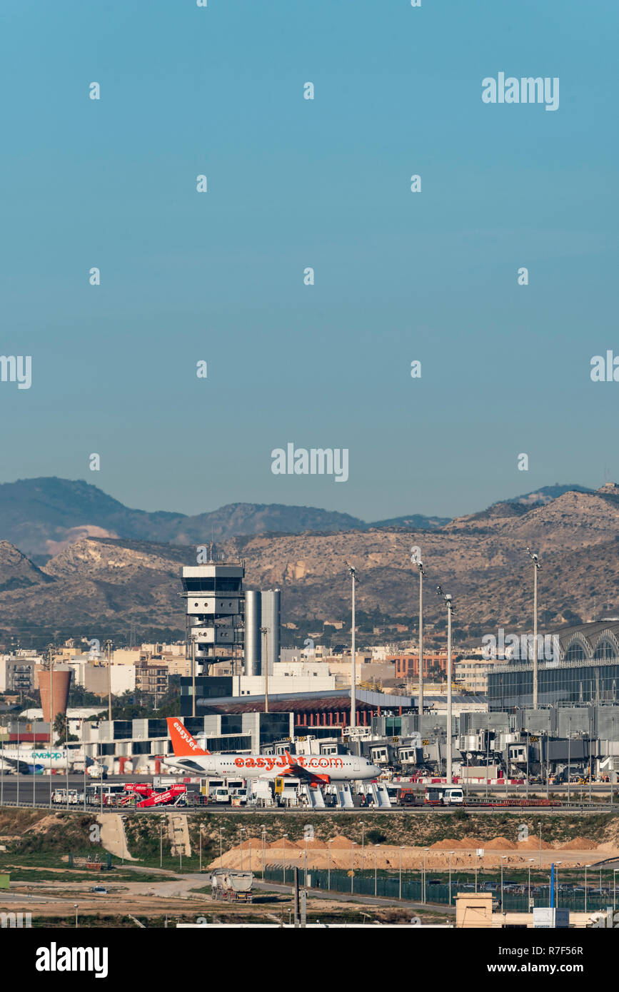 Der internationale Flughafen Alicante/Elche, Alicante, Costa Blanca, Spanien, Europa Stockfoto