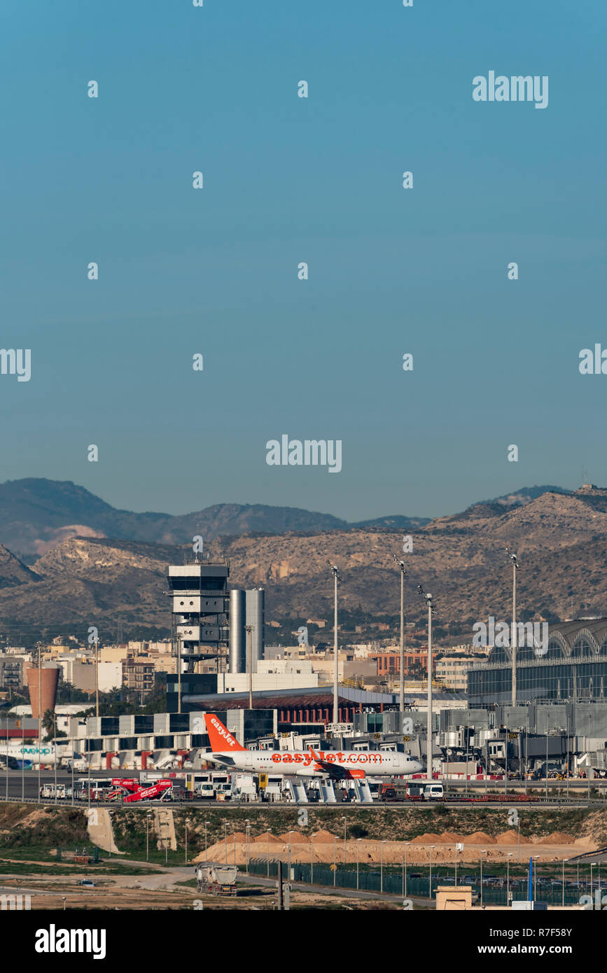 Der internationale Flughafen Alicante/Elche, Alicante, Costa Blanca, Spanien, Europa Stockfoto