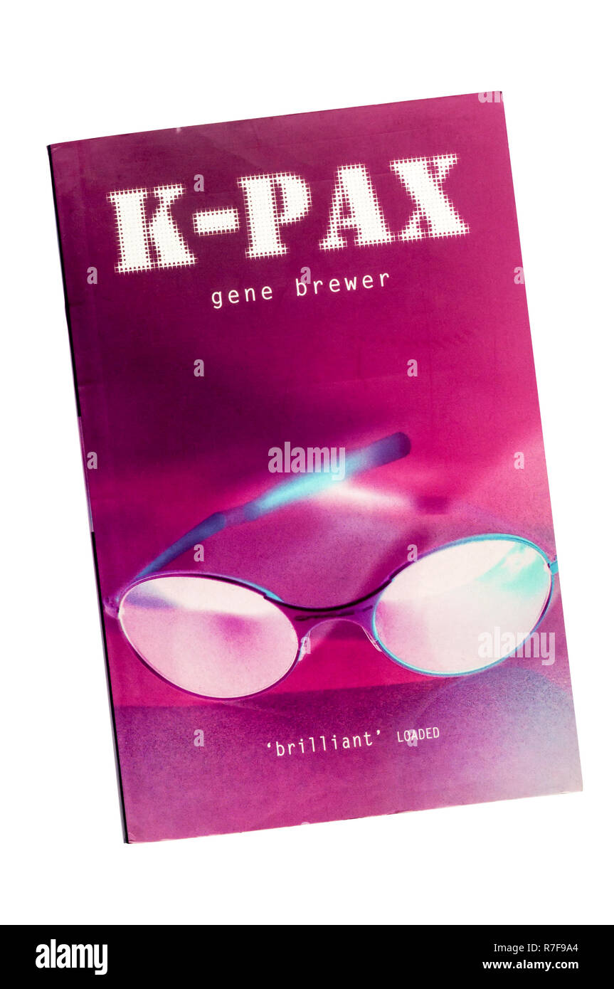 Ein Taschenbuch Kopie der Science Fiction Roman K-PAX von Gene Brewer, erstmals 1995 veröffentlicht. Stockfoto