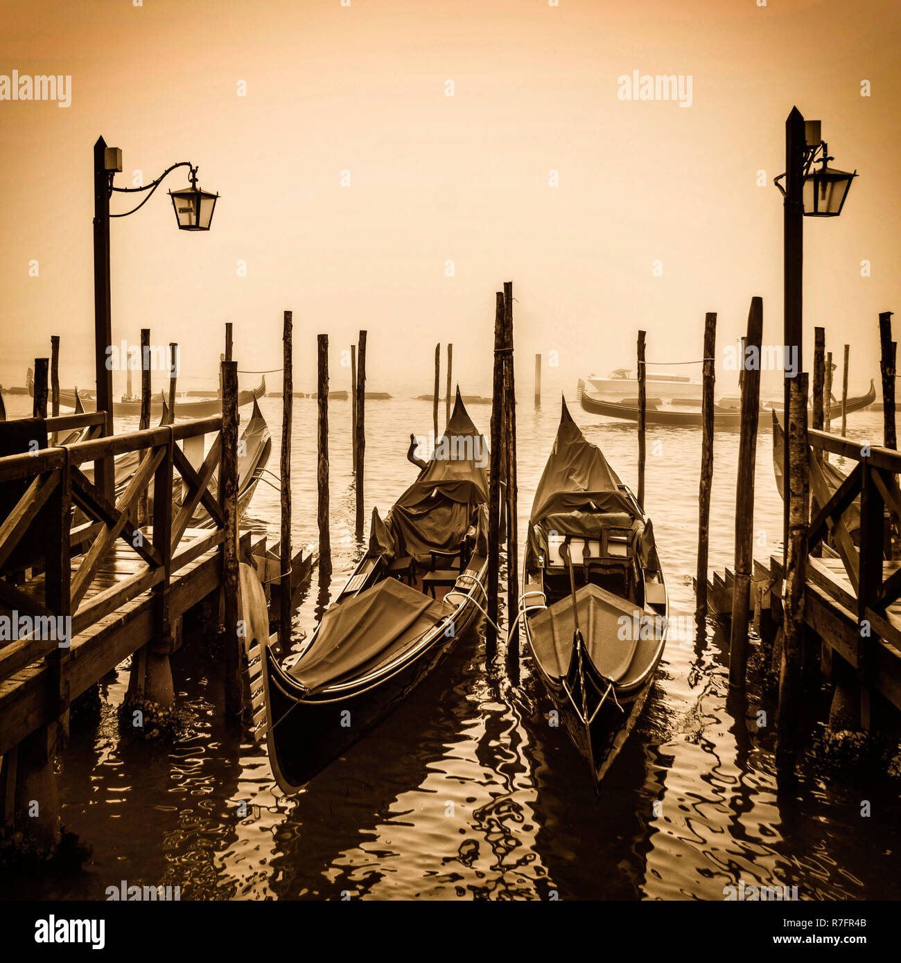 Gondel-Pier, Riva Degli Schiavoni, Venedig, Veneto, Italien Stockfoto