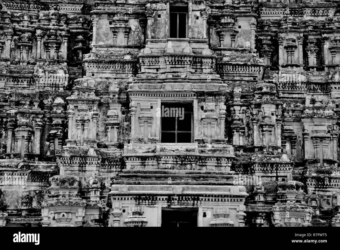 Wunderschön geschnitzten Virupaksha Temple, in Hampi, ballari Bezirk, Karnataka, Indien Stockfoto