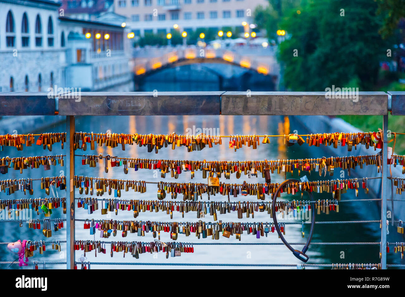 Vorhängeschlösser in Metzgerei Brücke. Stockfoto