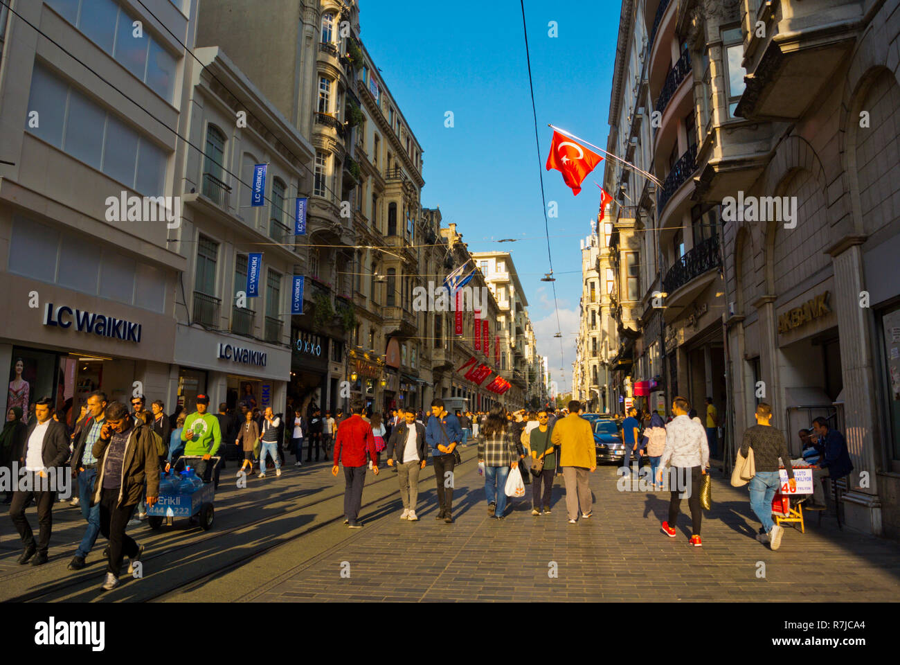 Die Istiklal Caddesi, Beyoglu, Istanbul, Türkei, Eurasien Stockfoto