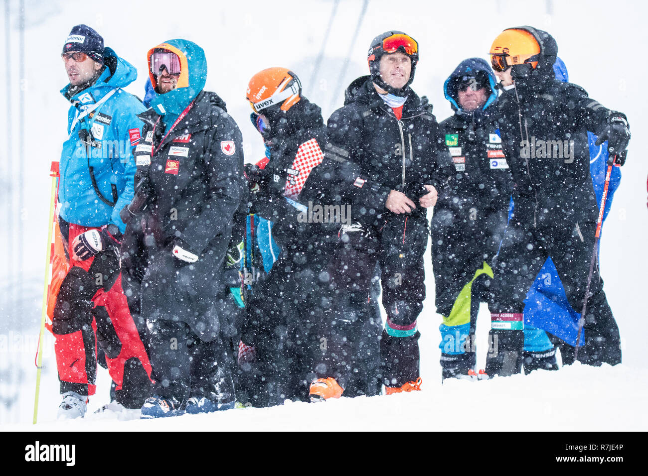 08. Dezember 2018 Val d'Isère, Frankreich. Alpine Ski Racing Trainer's Corner Audi FIS Alpine Ski World Cup 2019 Männer Riesenslalom Criterium Première Neige Stockfoto