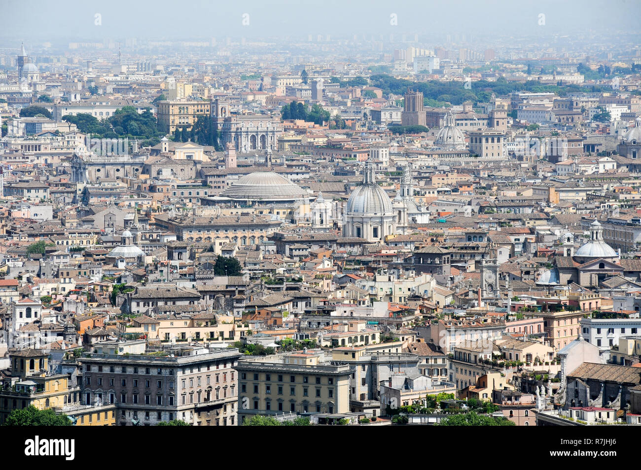 Chiesa di Sant'Agnese in Agone (Kirche Sant'Agnese in Agone oder Sant'Agnese in der Piazza Navona und Pantheon oder die Basilika Collegiata di Santa Maria ad Stockfoto