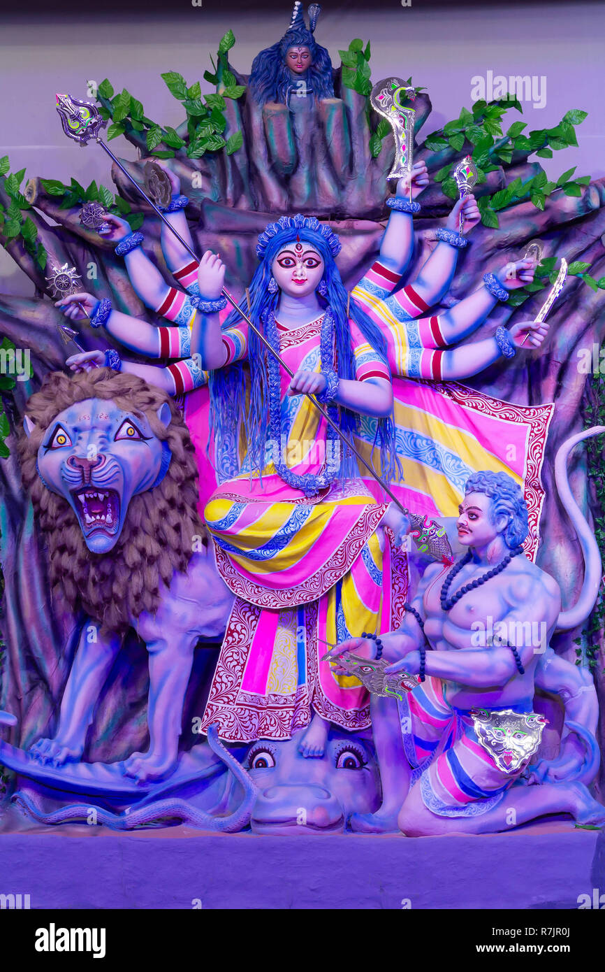 C-Tasche, sanskritik Parishad, Sarita Vihar, New Delhi DT-15 Oct 2018. Eine Ansicht von Durga Puja Pandal Idiol an Stockfoto