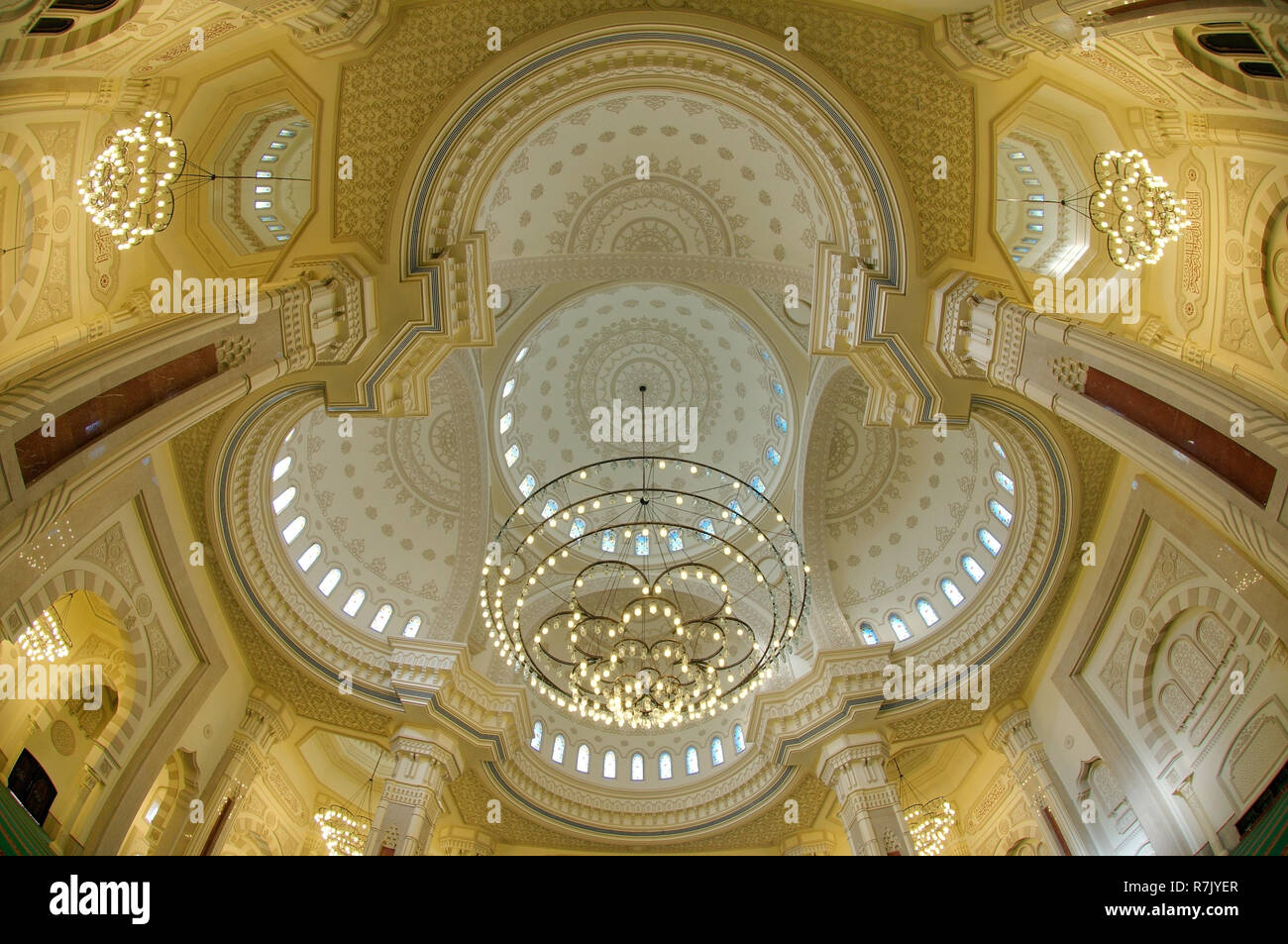 Decke, Al Noor Moschee, Sharjah, Emirat Sharjah, Vereinigte Arabische Emirate Stockfoto