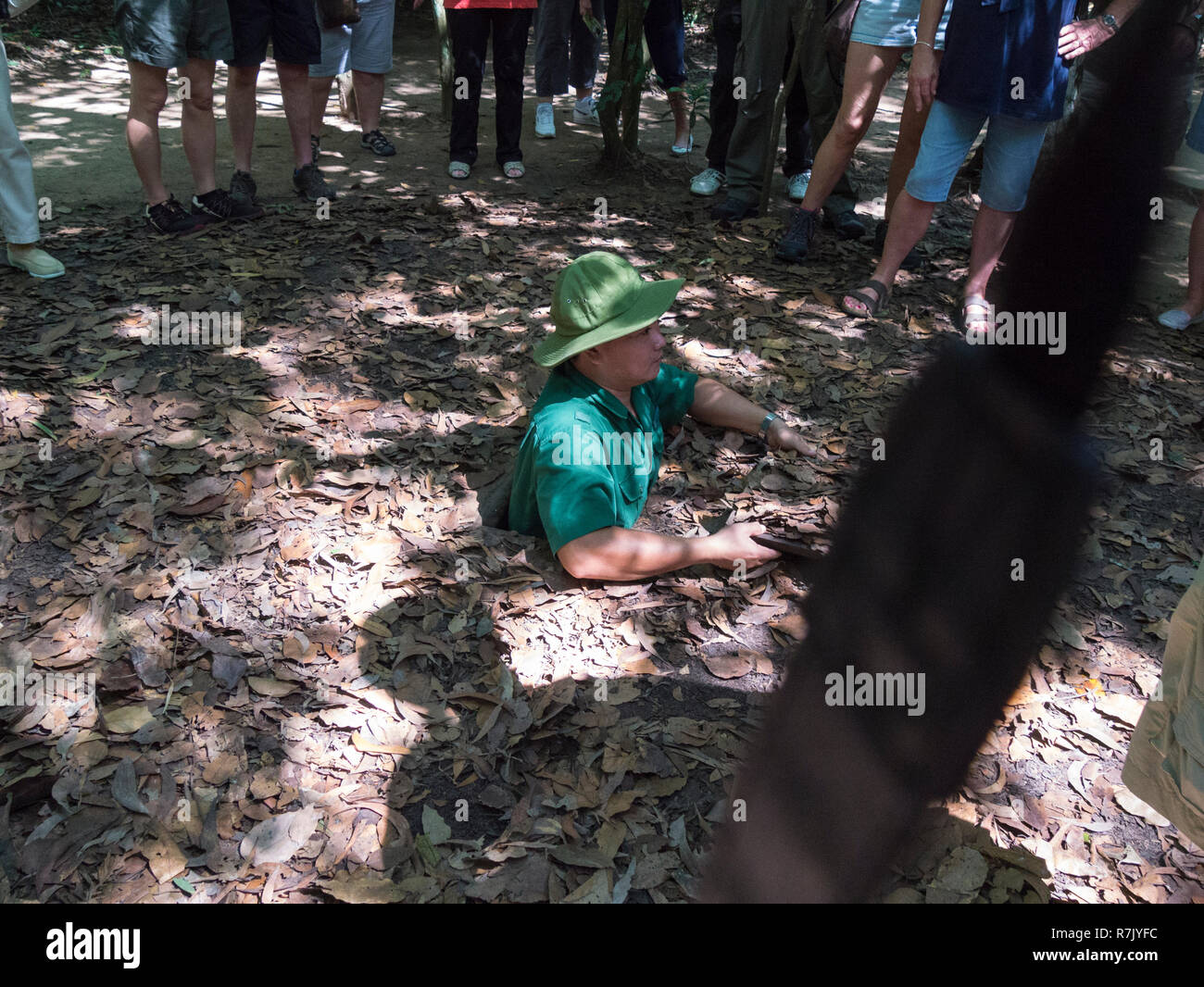 Tunnel underground saigon vietnam krieg Fotos und Bildmaterial in