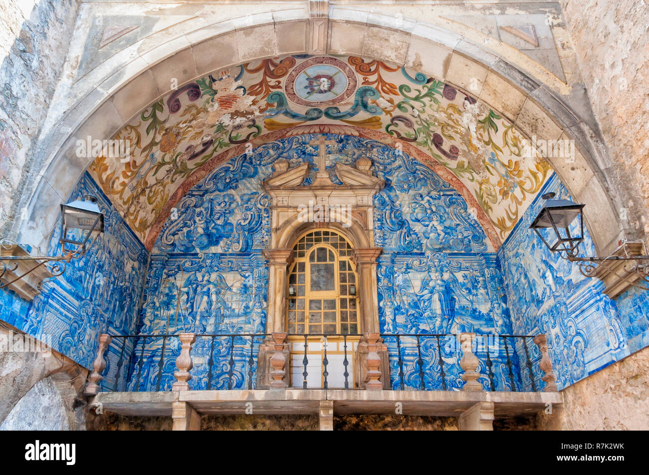 Porta da Vila, innen Azulejos, Obidos, Estremadura und Ribatejo, Portugal Stockfoto