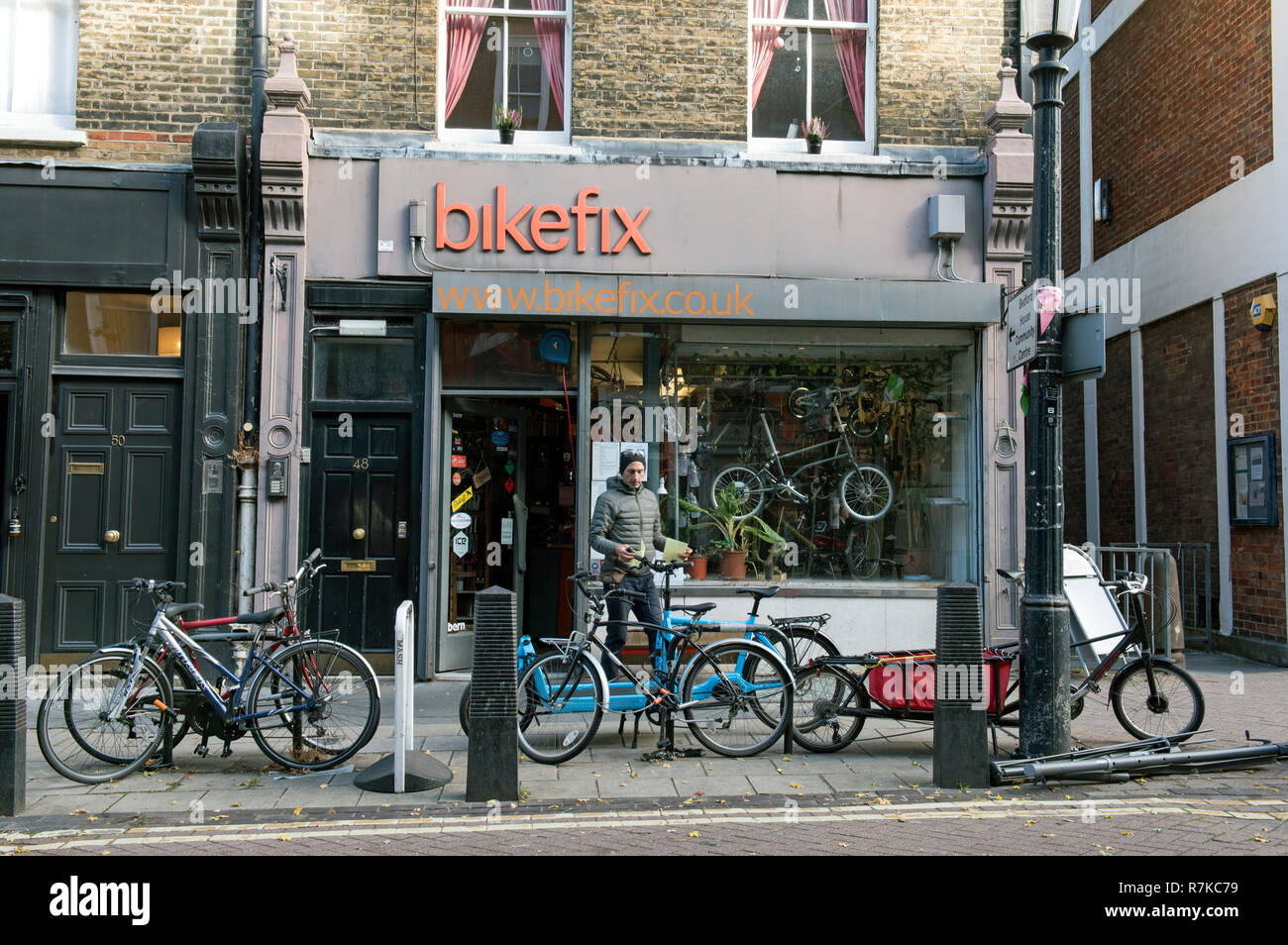Bikefix cycle Shop für Lämmer Conduit Street Bloomsbury London England Großbritannien UK Stockfoto