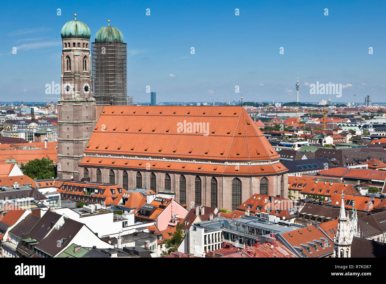 Frauenkirche munich cathedral church in Fotos und Bildmaterial in