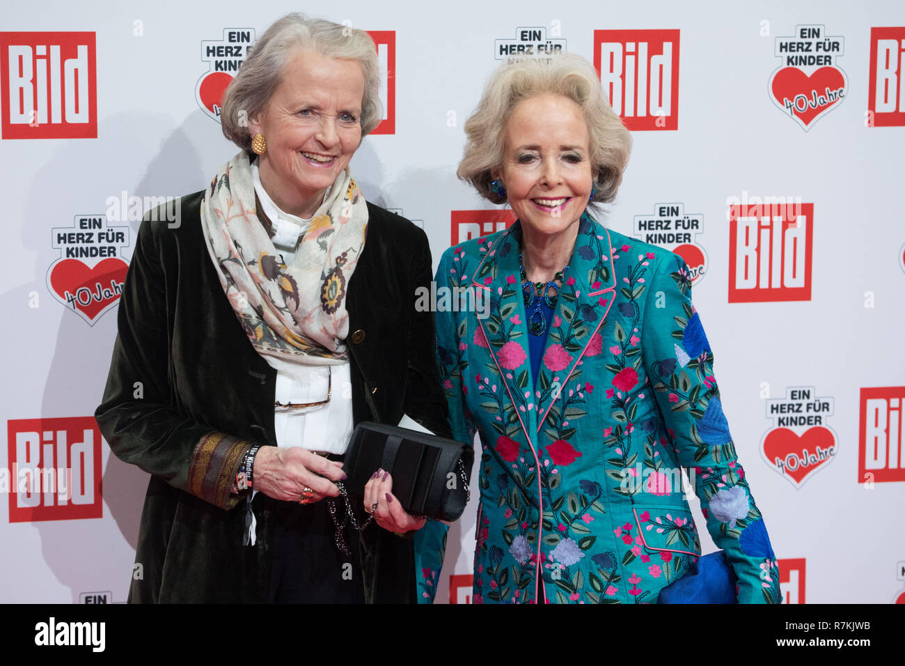 Nadja von HARDENBERG (links) und Isa von HARDENBERG (geschäftsfrau