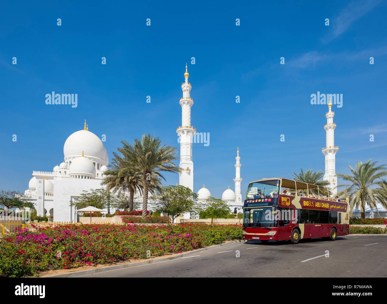 Die Vereinigten Arabischen Emirate, Abu Dhabi, Sheikh Zayed Moschee, Big Bus Tours Sightseeing Stockfoto