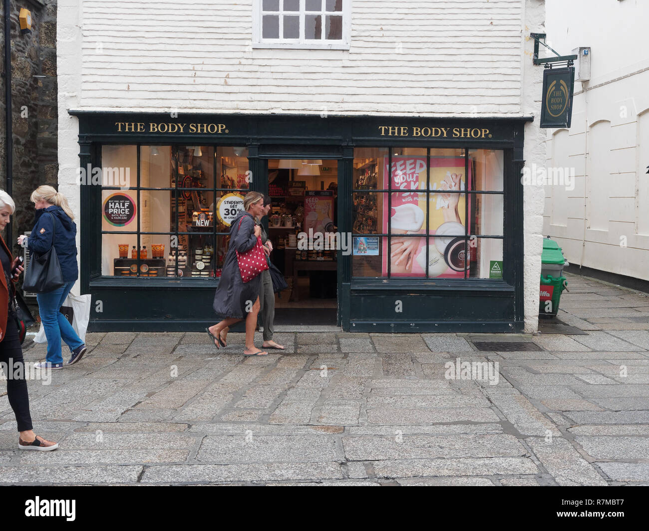 High Street Marken und Käufern TRURO Cornwall, 2018 Robert Taylor/Alamy Leben Nachrichten. Truro, Cornwall, England. Stockfoto