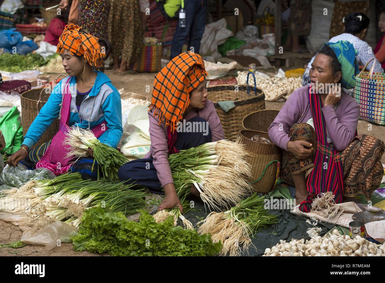 Myanmar, Shan Staat, Taunggyi, Inle See, Wyar Ma, Markttag, Pao Stämme Stockfoto