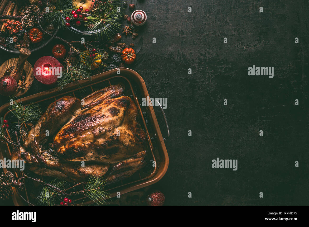 Truthahn in der bratpfanne -Fotos und -Bildmaterial in hoher Auflösung ... Truthahn in der bratpfanne -Fotos und -Bildmaterial in hoher Auflösung ...