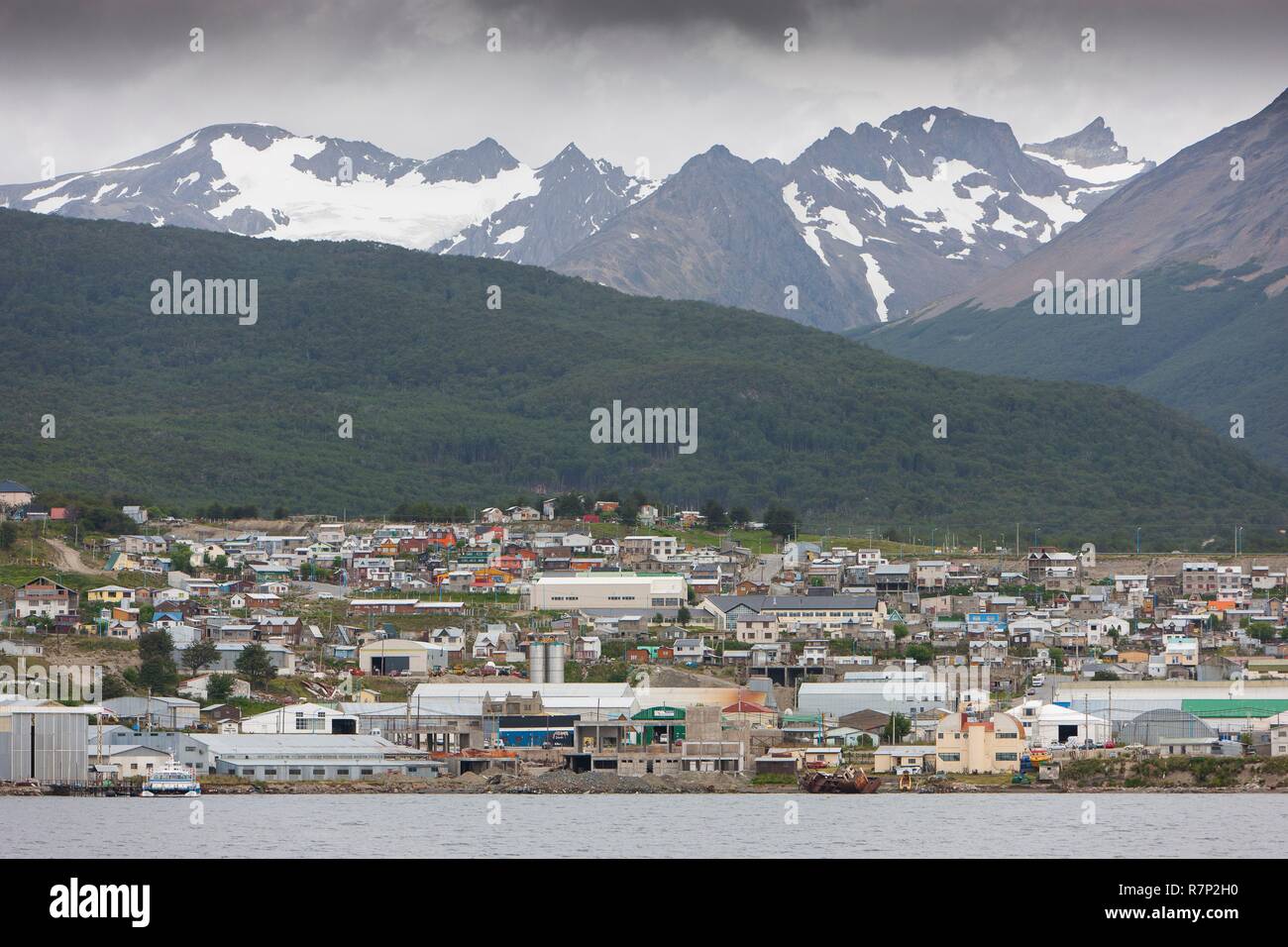 Argentinien, in der Provinz Tierra del Fuego, Ushuaia, die Stadt gilt als die südlichste der Welt, mit Blick auf Ushuaïa, der Gletscher und den Beagle Kanal Stockfoto