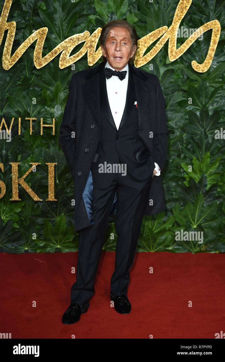 London, Großbritannien. 10. Dez 2018. Valentino auf der Fashion Awards 2018 in der Royal Albert Hall, London. Bild: Steve Vas/Featureflash Credit: Paul Smith/Alamy leben Nachrichten Stockfoto