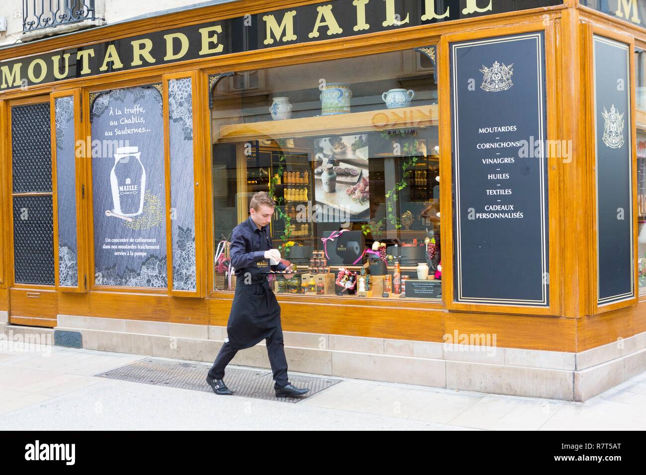 Frankreich, Cote d'Or, kulturellen Landschaft des Burgund Klimata klassifiziert UNESCO Welterbe, Dijon, Maille Senf shop, Rue de la Liberté Stockfoto